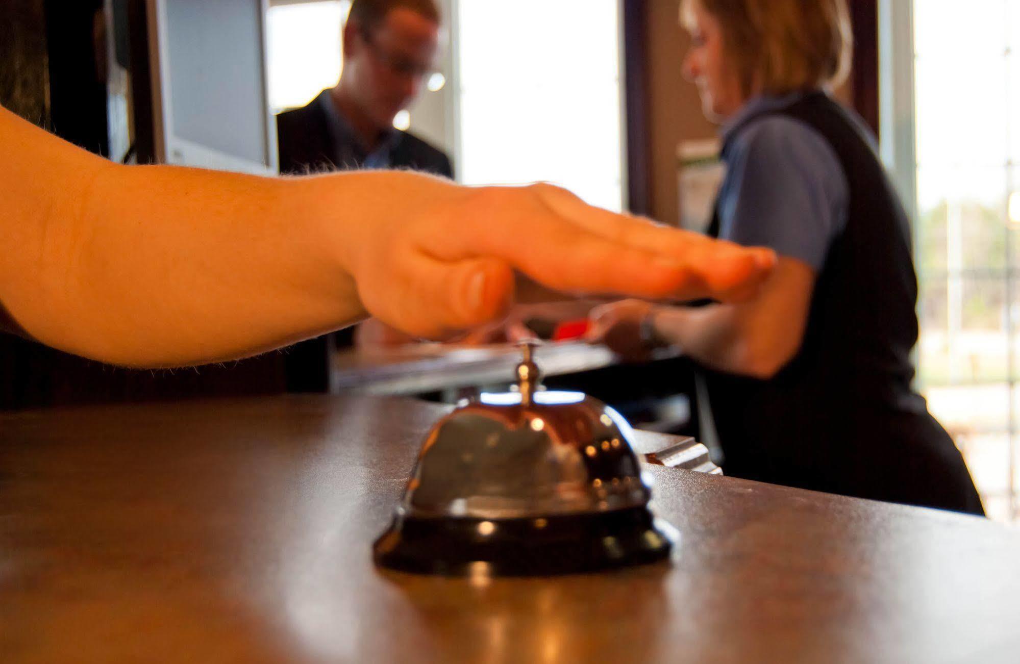 Hotel Marineau Shawinigan Εξωτερικό φωτογραφία