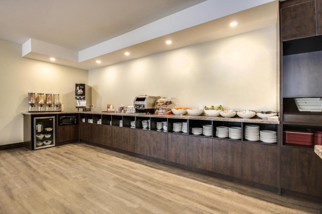 Hotel Marineau Shawinigan Εξωτερικό φωτογραφία