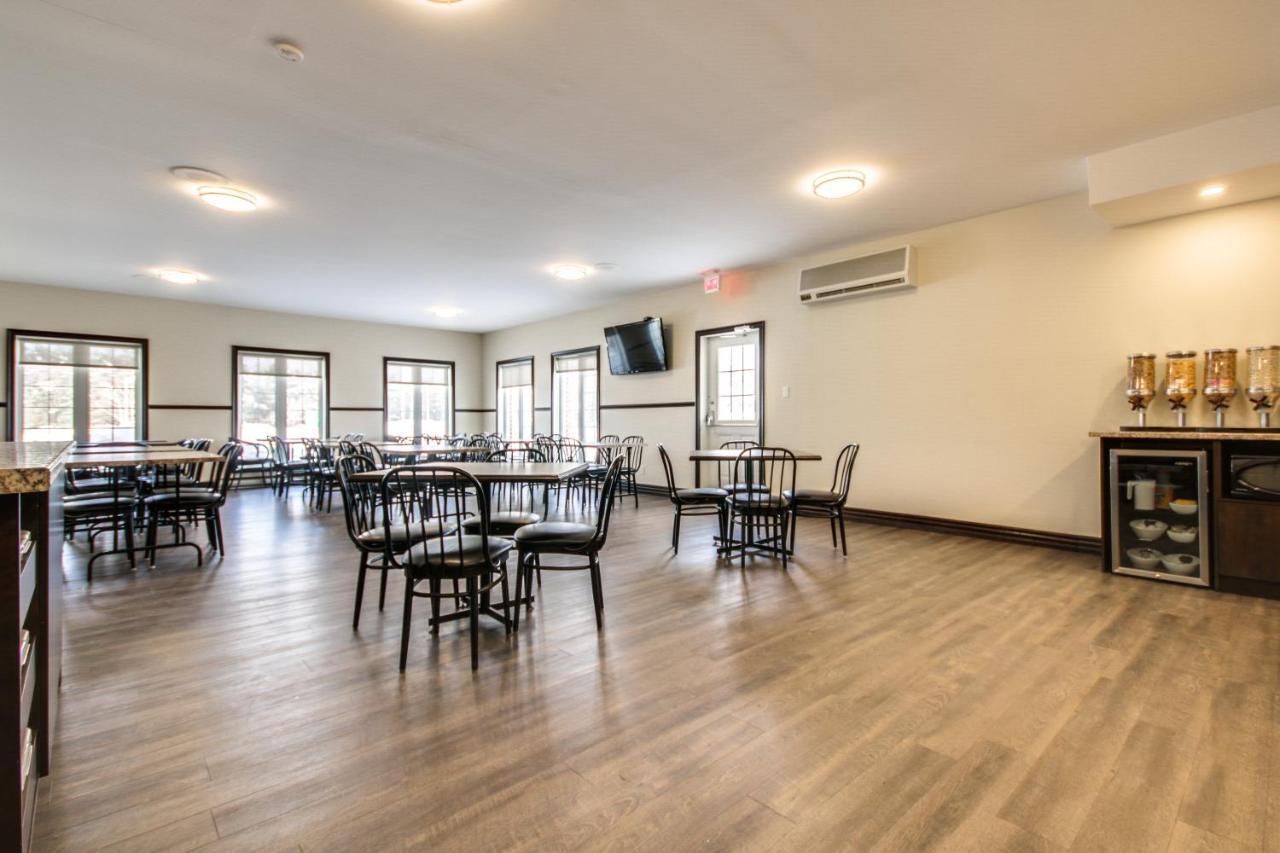 Hotel Marineau Shawinigan Εξωτερικό φωτογραφία